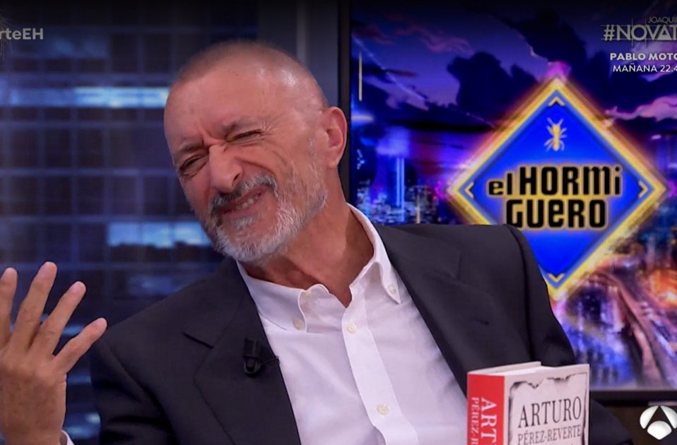 Arturo Pérez Reverte mueca El Hormiguero Antena 3 Arturo Pérez Reverte mueca El Hormiguero Antena 3