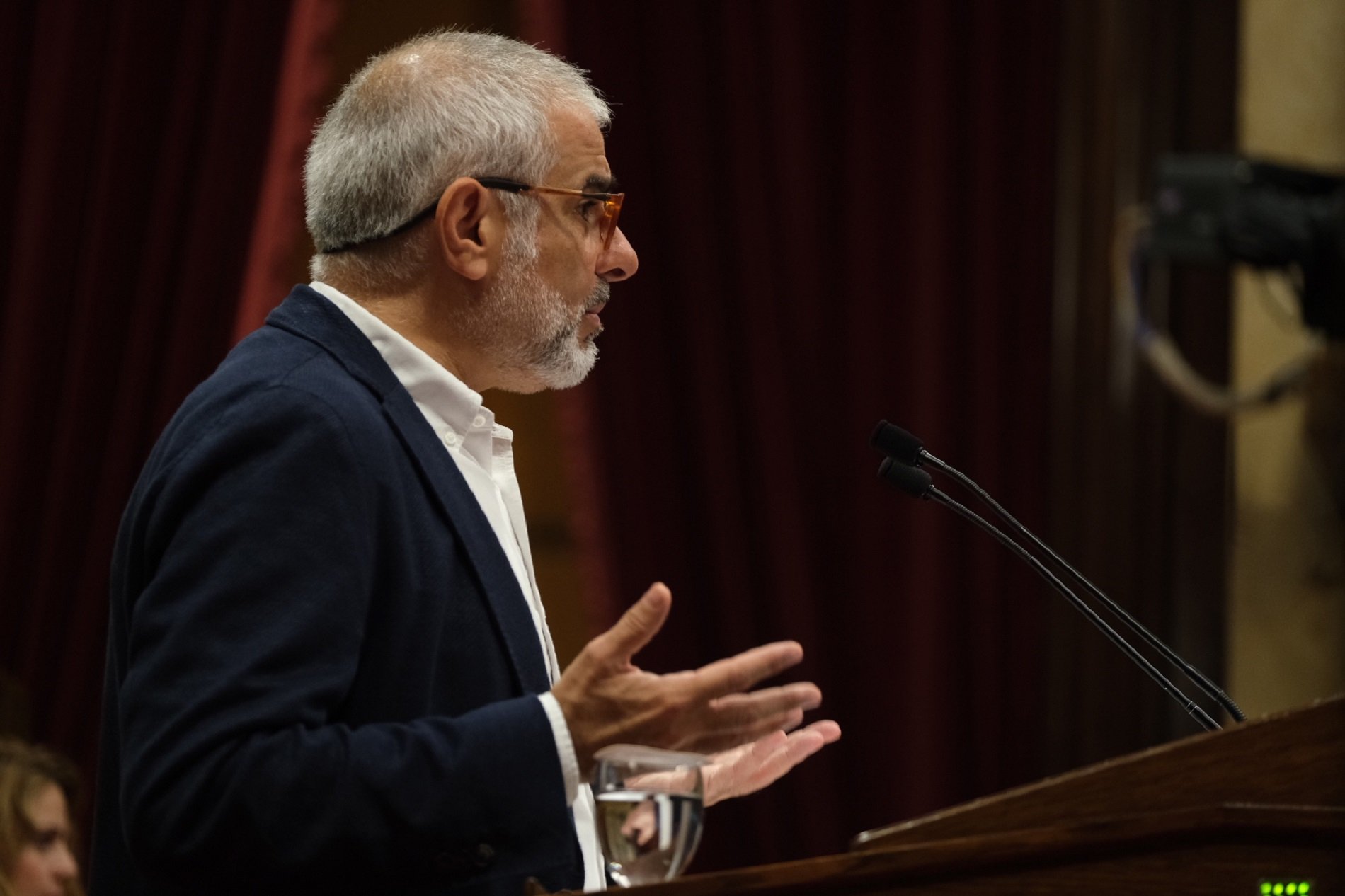 El líder de Cs a Catalunya, Carlos Carrizosa, al Ple del Parlament / Carlos Baglietto