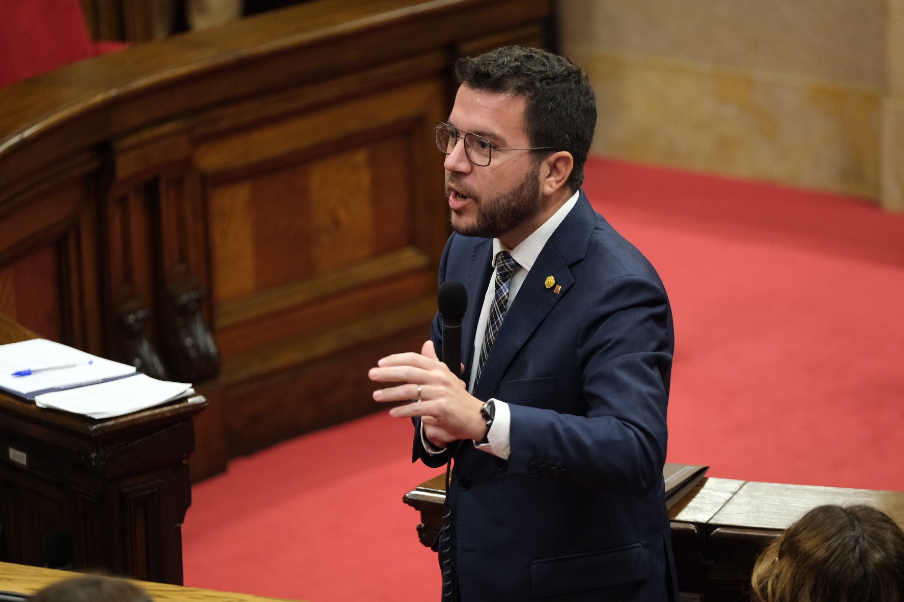 pere aragonès sessió control parlament Carlos Baglietto