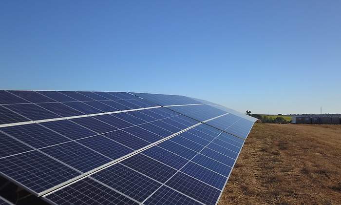 Puertollano se pasa a la energía solar