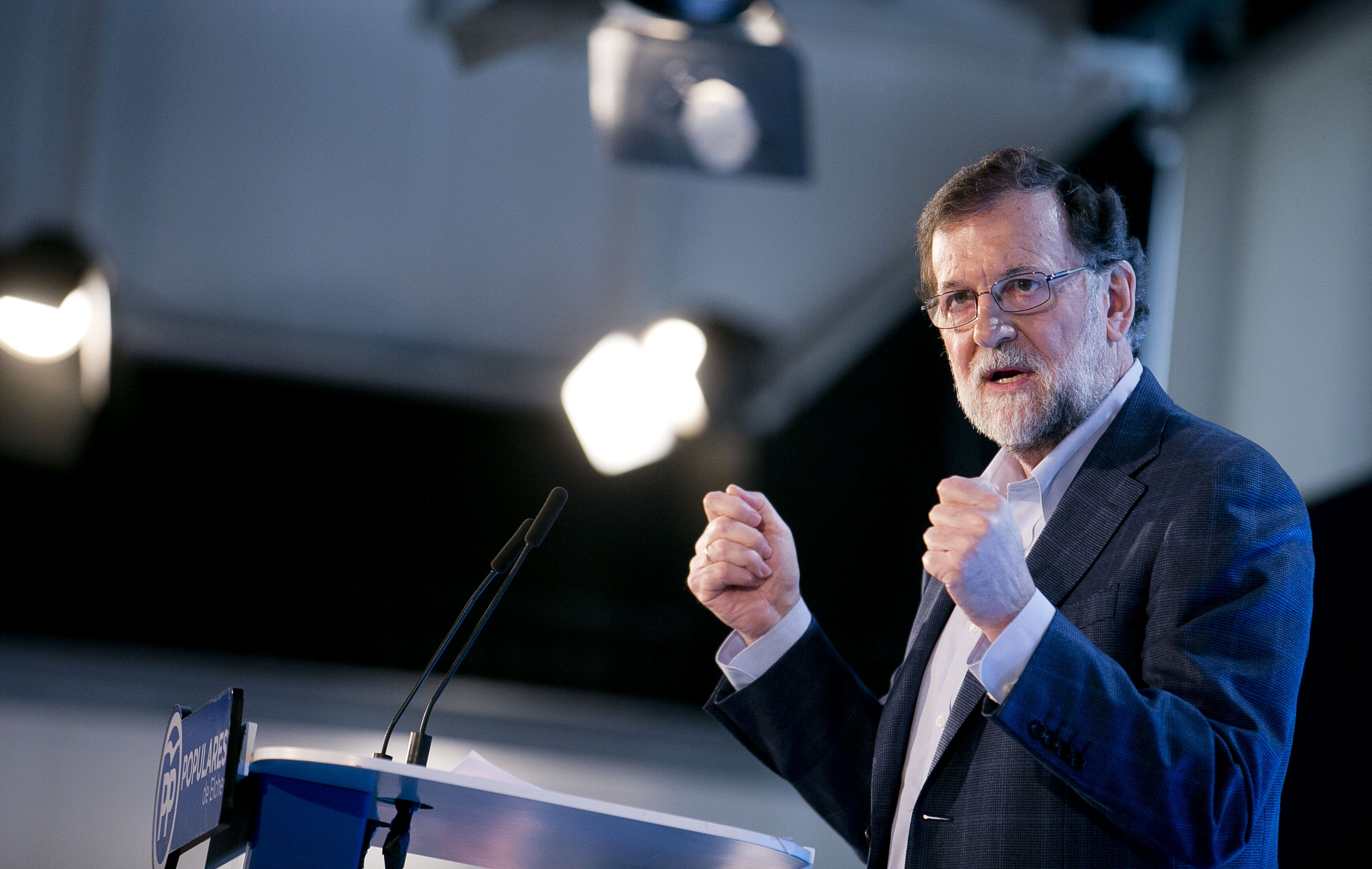 Rajoy insisteix que cal un candidat a la investidura que no tingui "assumptes judicials"