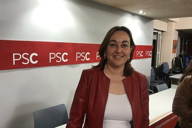 Sílvia Paneque a la seu del PSC a Girona davidpar