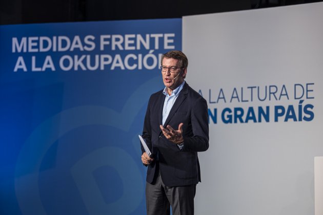 PP FEIJOO a la Bonnemaisson okupacion / Foto: Montse Giralt