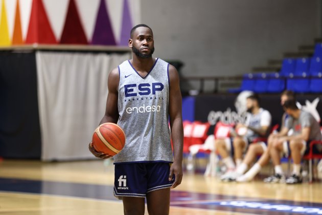 Usman Garuba entrenamiento selección española basket / Foto: Europa Press