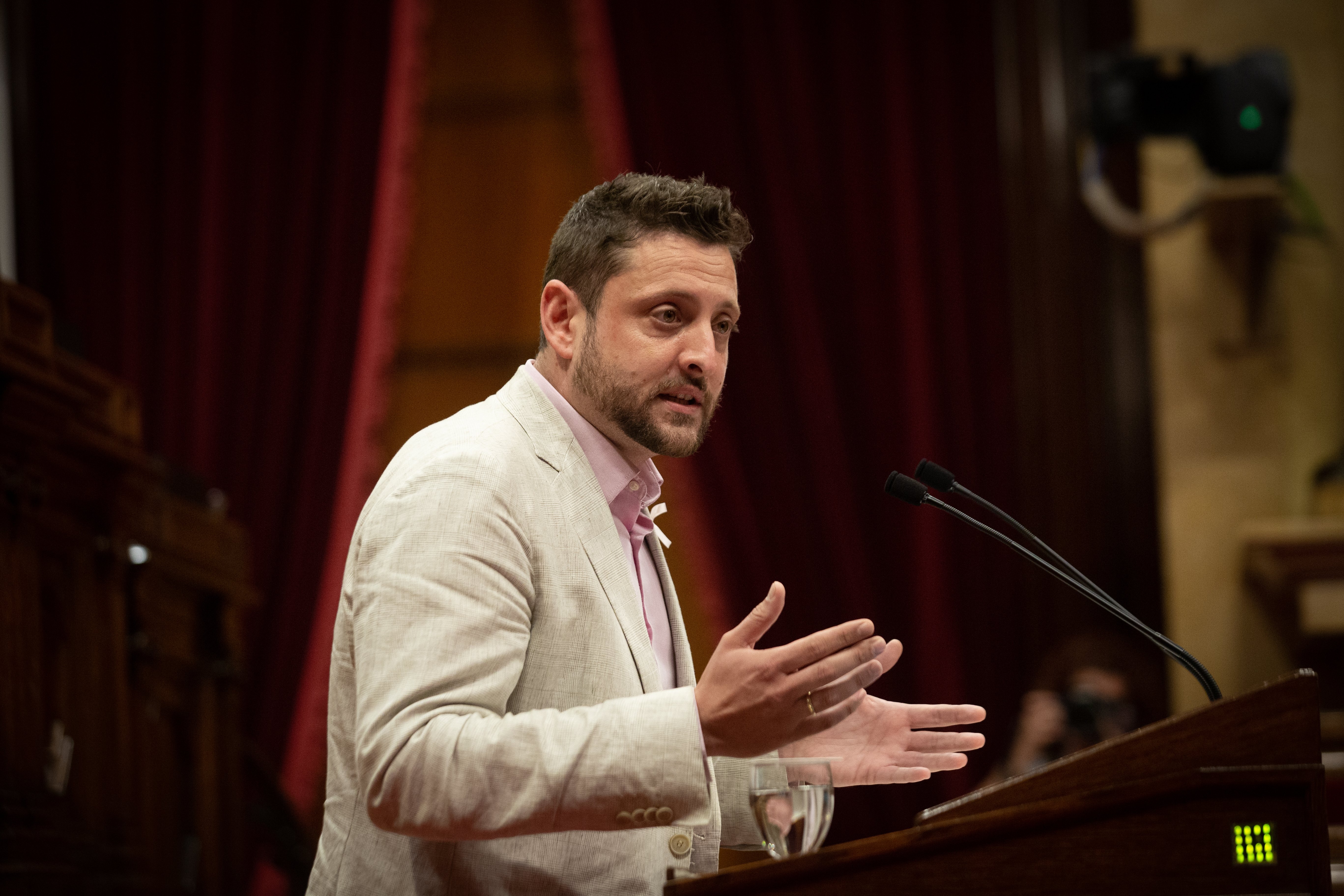 EuropaPress 4016192 diputado psc units per avancar ruben vinuales interviene sesion plenaria