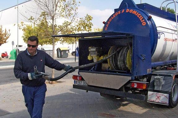 España mantiene casi 10.000 sistemas de calefacción central alimentados por gasóleo