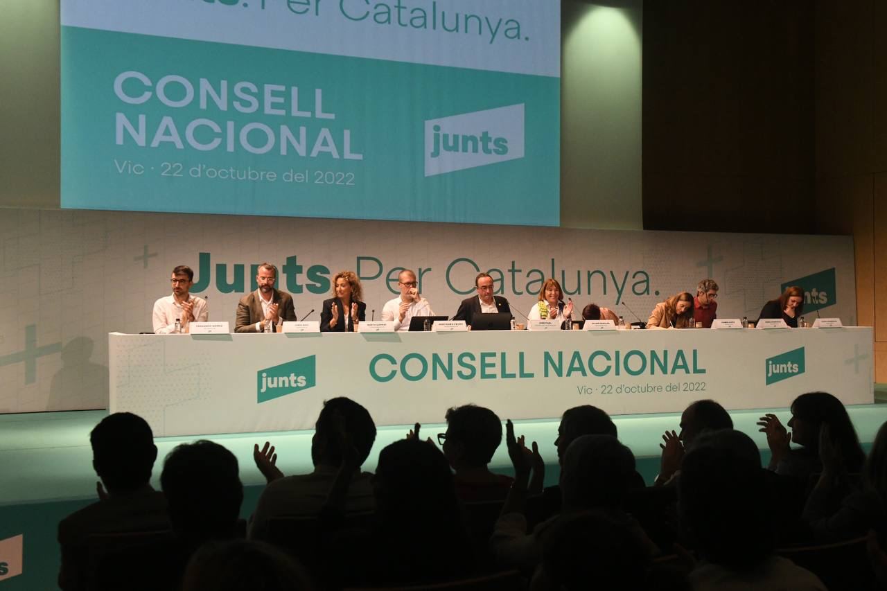 El consell nacional de Junts reclama explicacions i més transparència i engega algun toc d'atenció