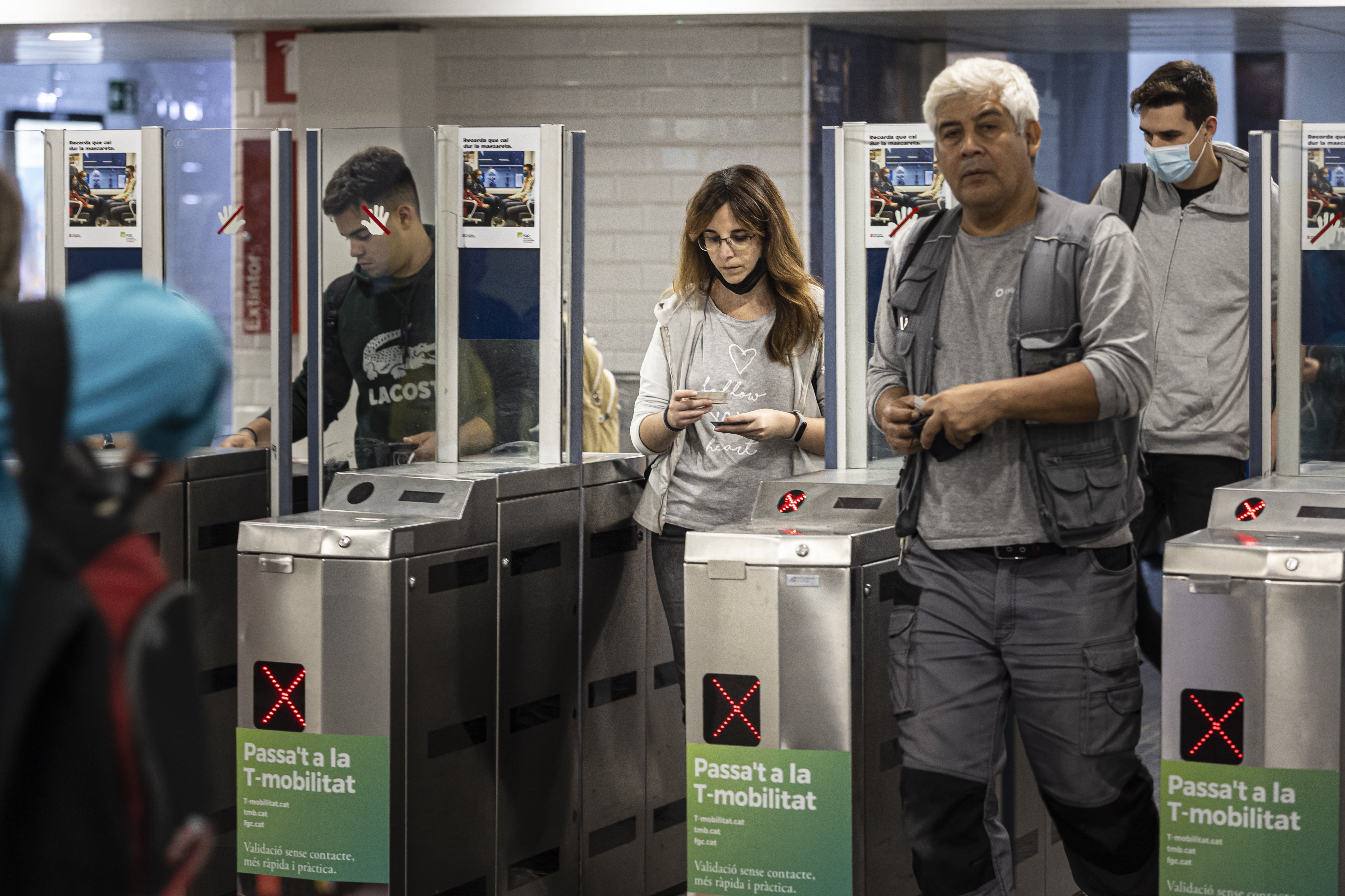 Oxigen per als usuaris de transport públic: la T–jove i la T-usual no duplicaran el preu