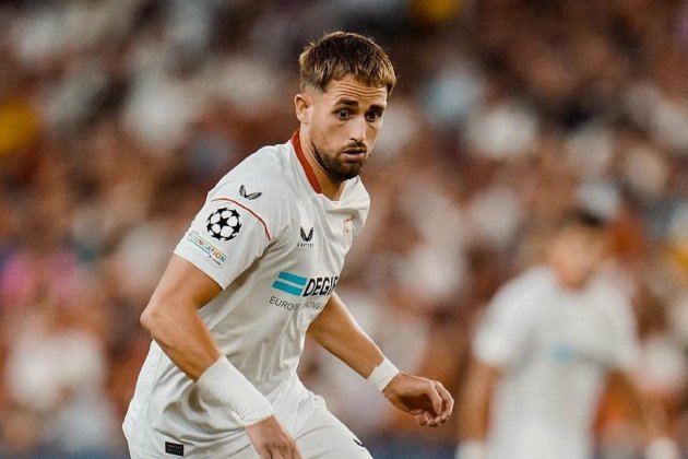 Adnan Januzaj debut Sevilla / Foto: @adnanjanuzaj Adnan Januzaj debut Sevilla / Foto: @adnanjanuzaj