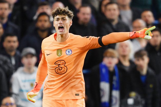 Kepa Arrizabalaga ordenando defensa Chelsea / Foto: Europa Press