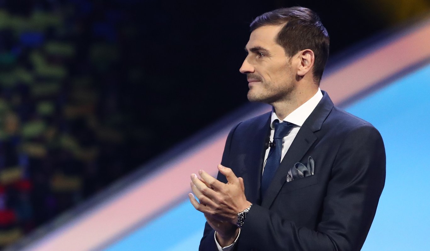 Iker Casillas, amb 3 estrelles més per ser el president de la Federació
