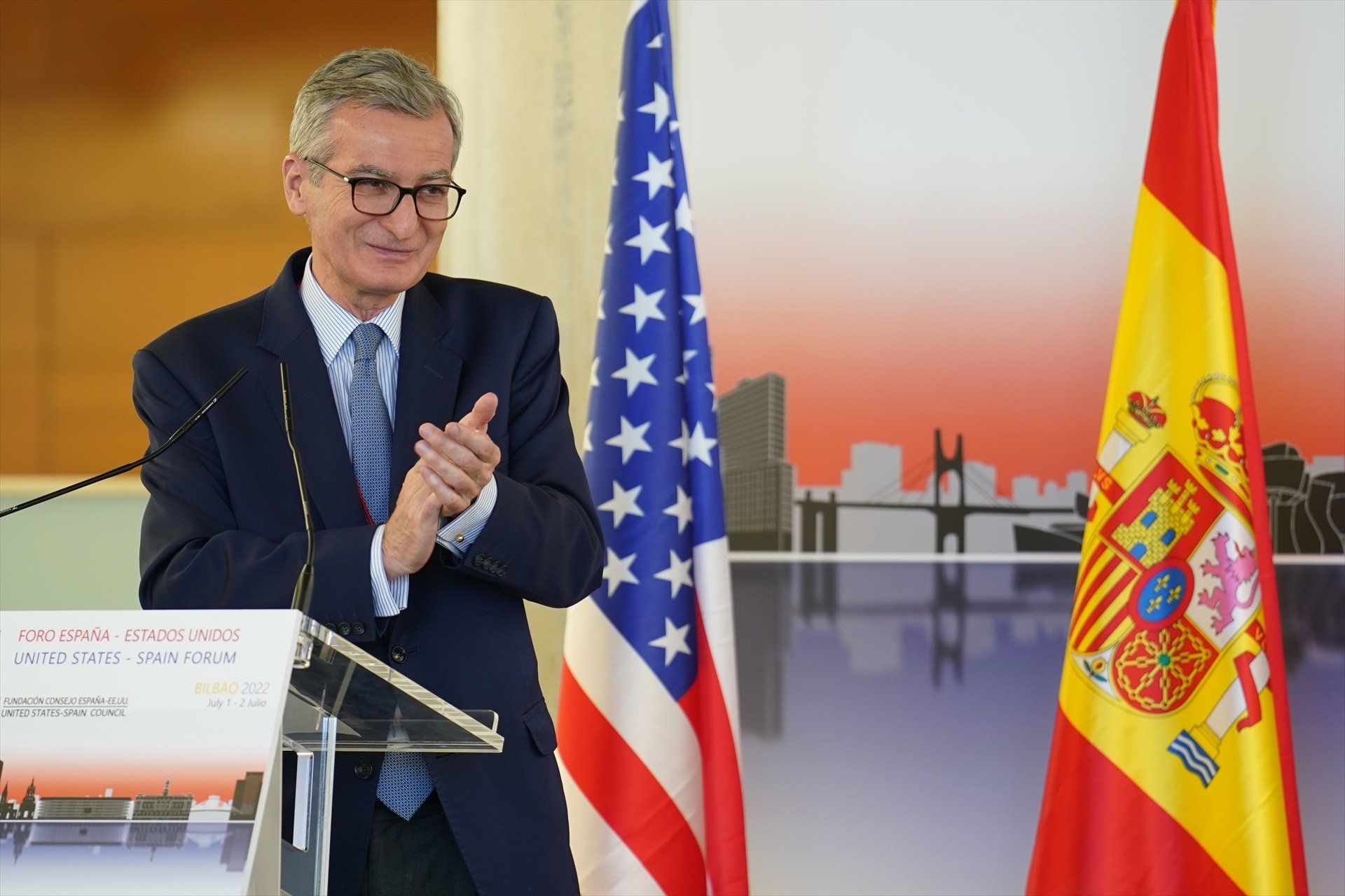 Espanya endolla familiars de diplomàtics als EUA estalviant-los l'examen d'anglès