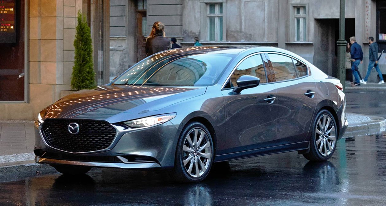 Hay un Mazda a precio de low cost que es el chollo del verano
