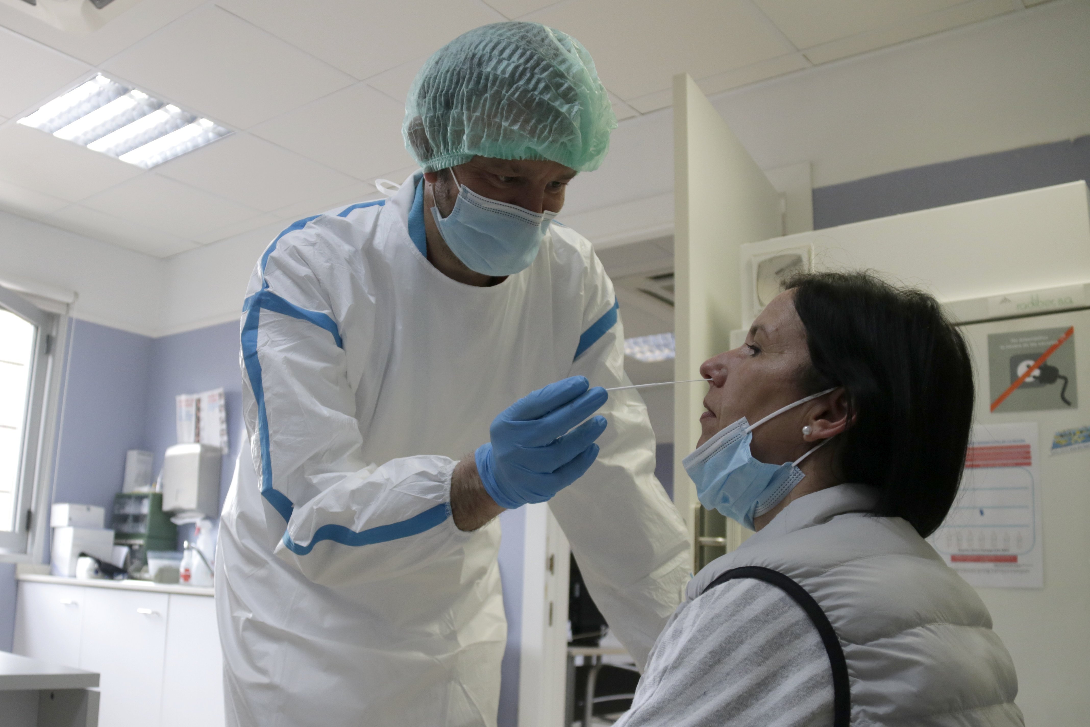 Estos son los contaminantes químicos que incrementan el riesgo de desarrollar covid