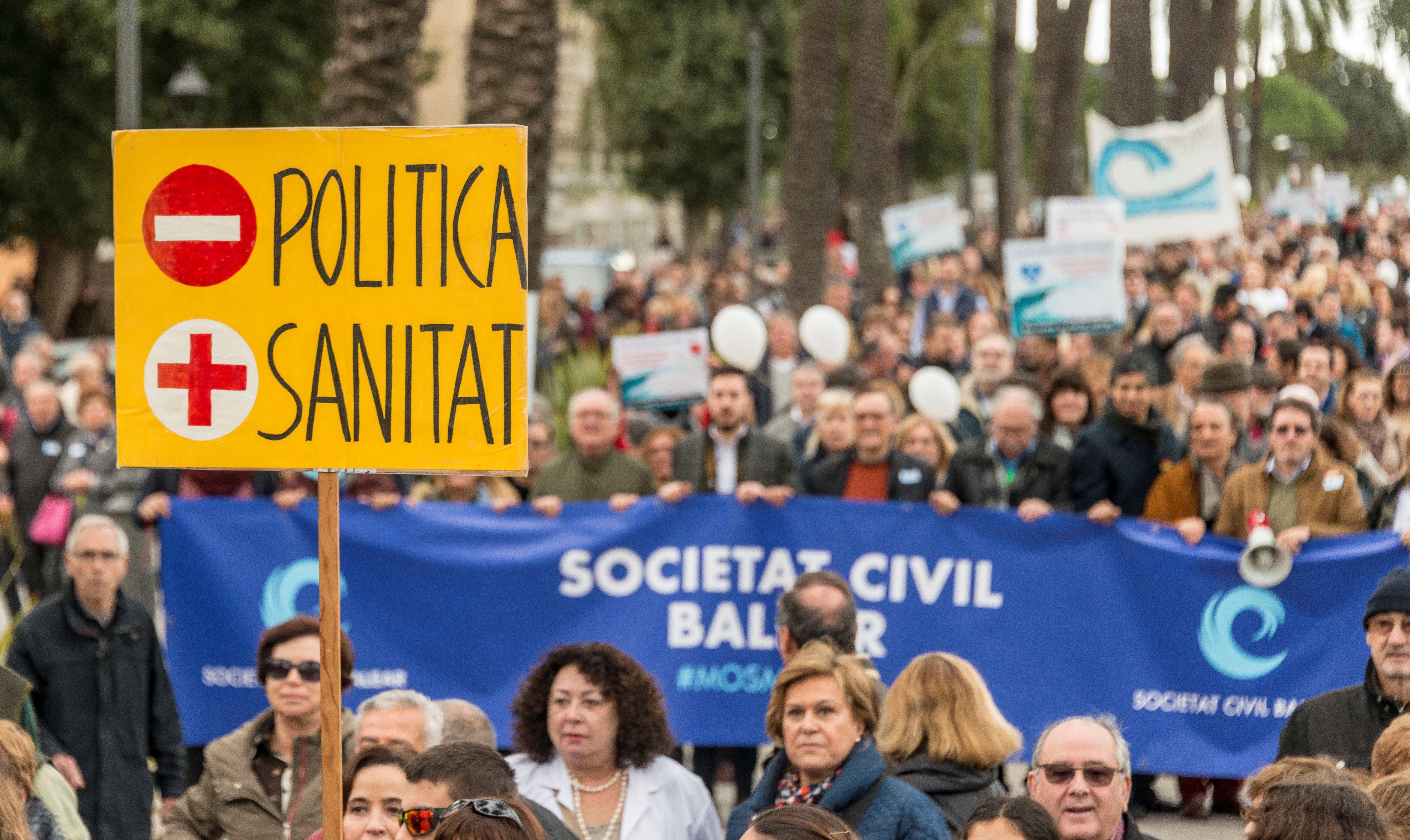 Manifestació Mallorca contra català a la sanitat Efe
