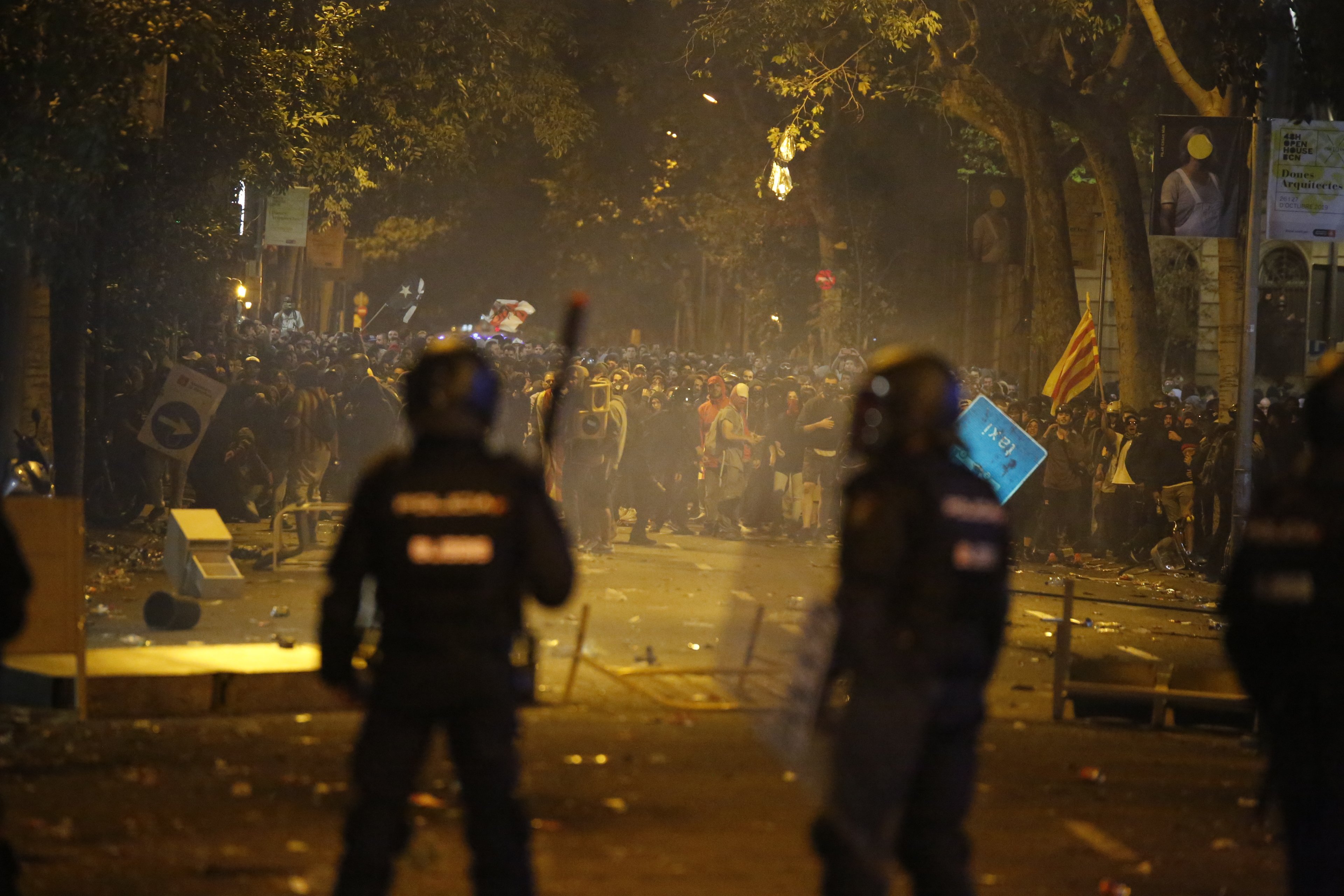 Divuit joves s’enfronten a fins a 8 anys de presó pels aldarulls a Lleida contra la sentència del procés