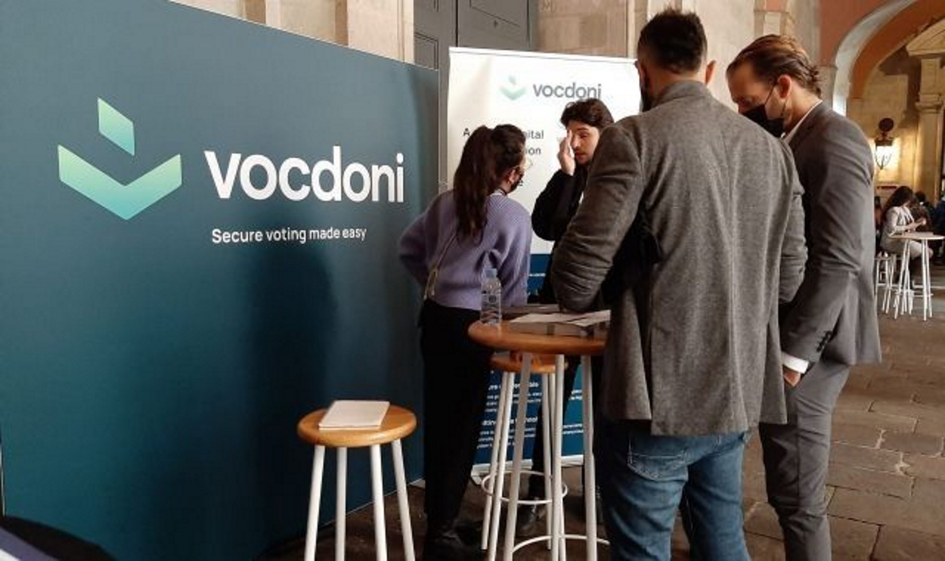 Vocdoni y BLOOCK colaboran para facilitar soluciones de voto digital
