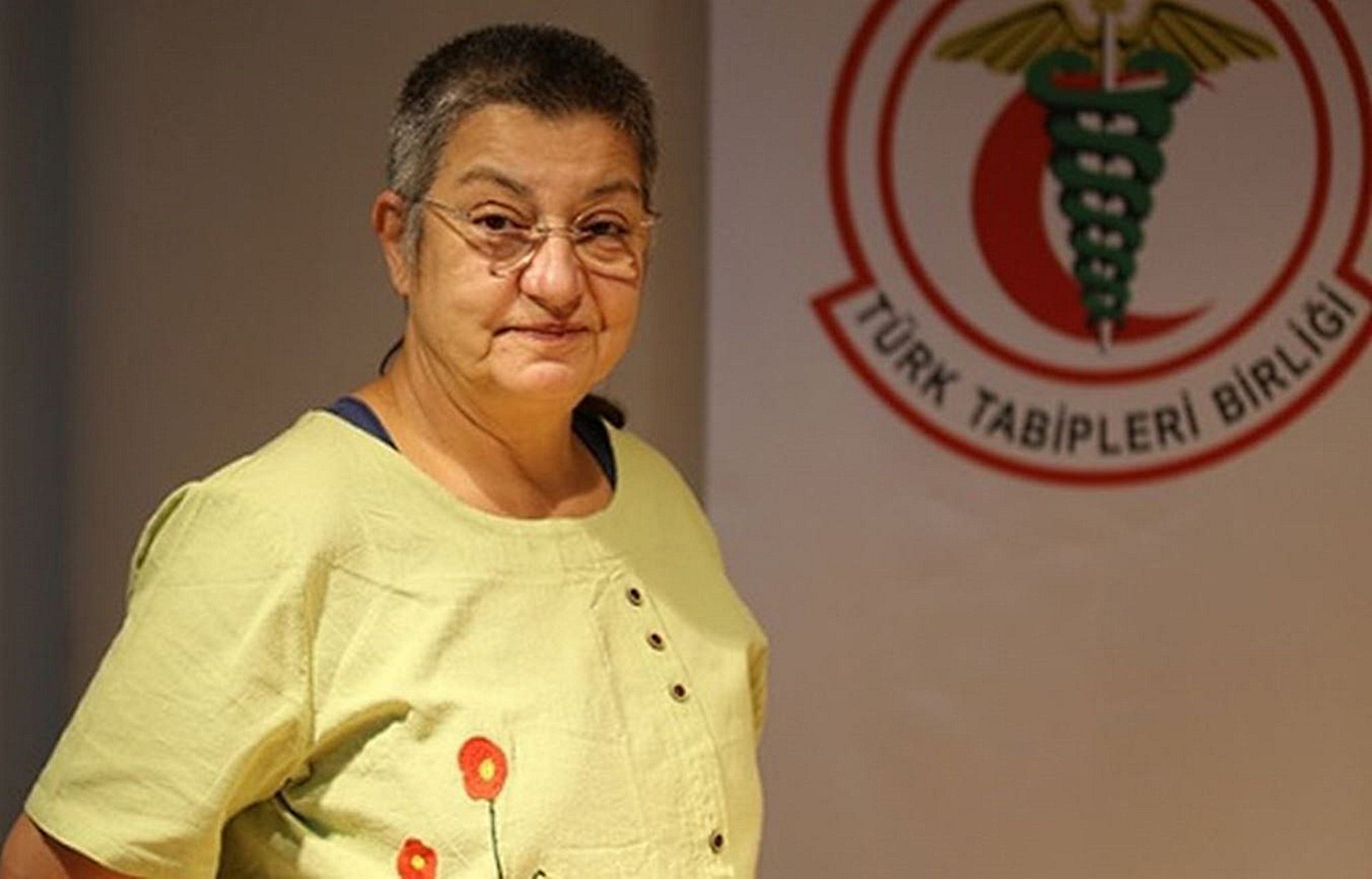 El règim turc deté la cap dels metges: va denunciar l'ús de gasos tòxics