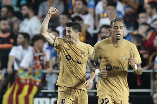 Lewandowski Barça Valencia / Foto: EFE Lewandowski Barça Valencia / Foto: EFE