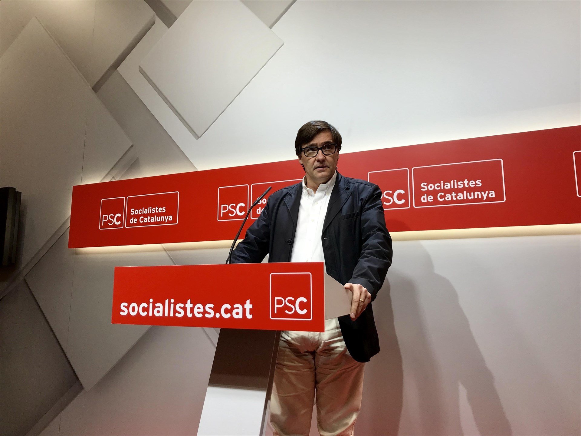 El PSC celebra que no es demani presó per a Rovira i insta Gabriel a comparèixer