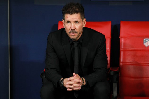 Simeone dirigiendo un partido del Atlético de Madrid / Foto: Europa Press