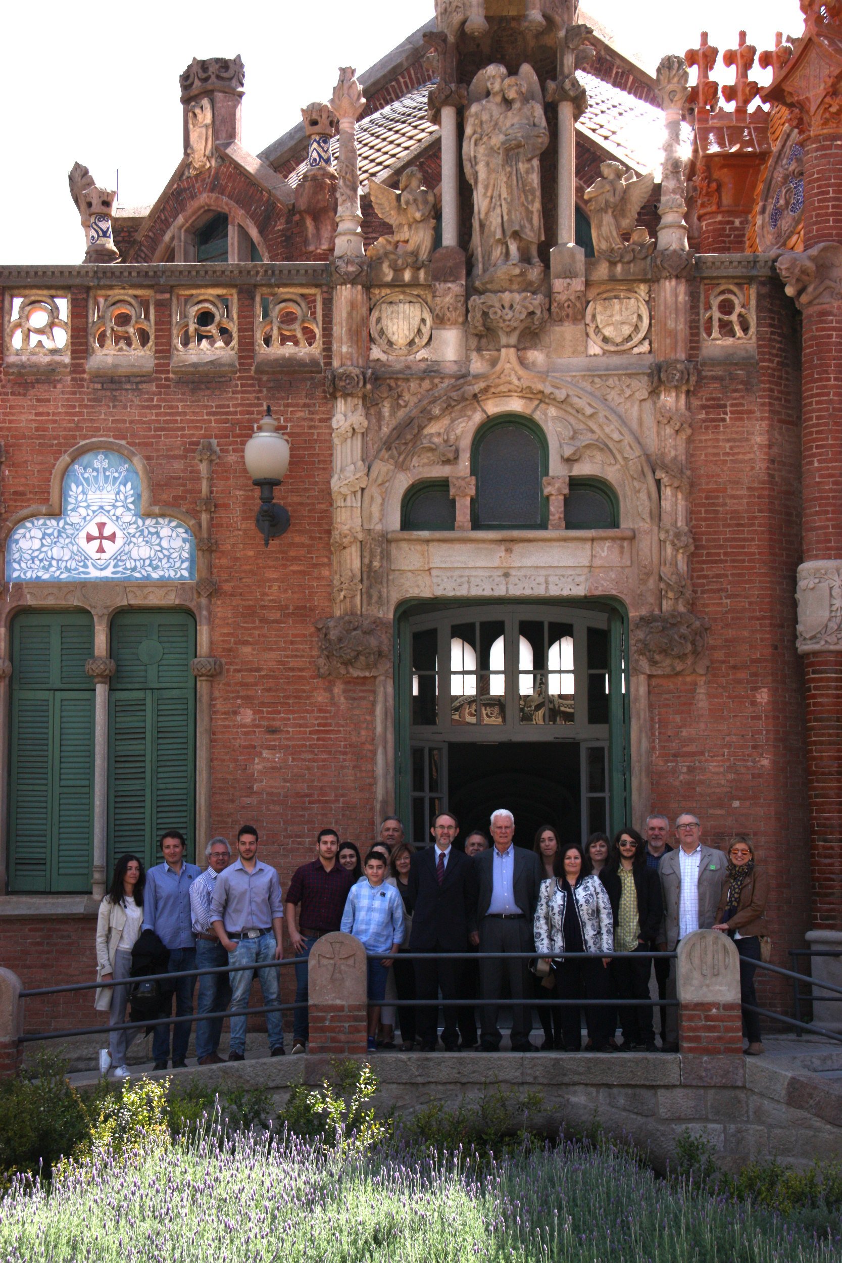 Los hospitales Sant Pau y Dos de Mayo ponen en marcha la Unidad Territorial de Reumatología