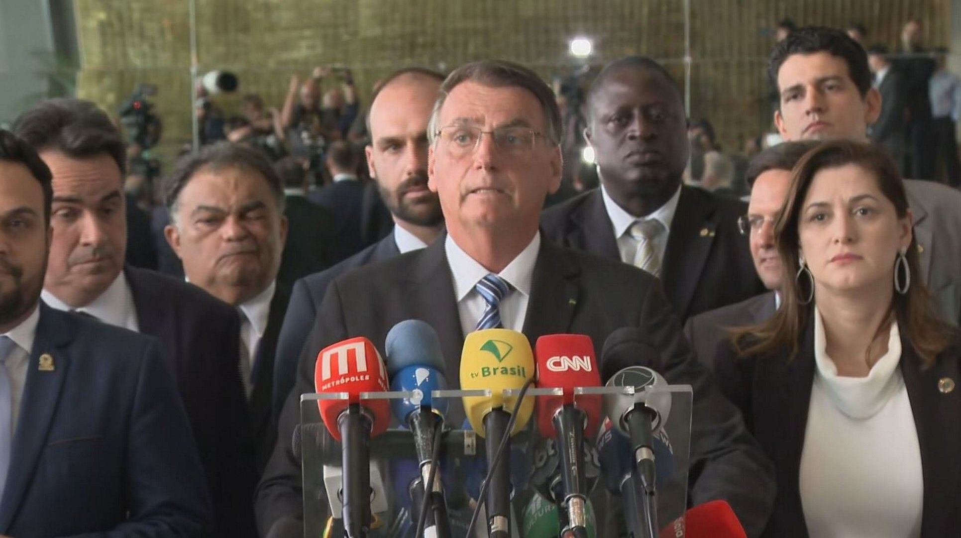 Bolsonaro assumeix la derrota i afirma que seguirà "sent fidel a la Constitució"