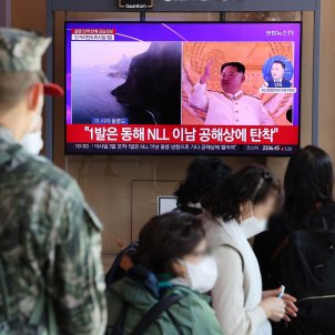 Corea del Norte lanza un misil en las aguas de Corea del Sur por primera vez, Seúl responde