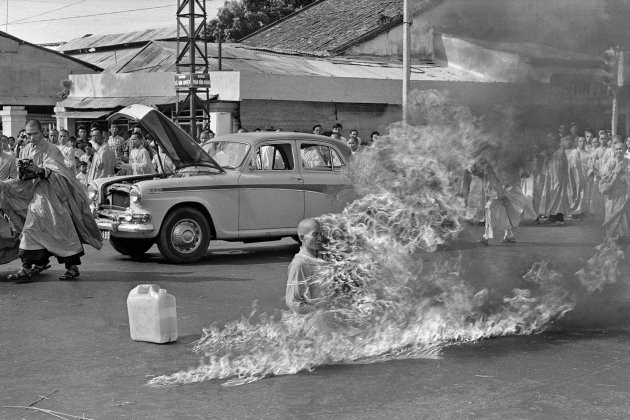 Thích Quảng Đức self immolation