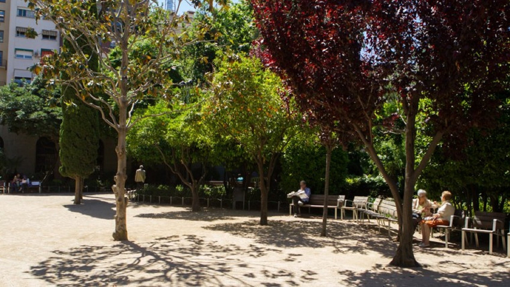 Los Jardines del Palau Robert, cerrados desde el 20 de octubre por una plaga de ratas