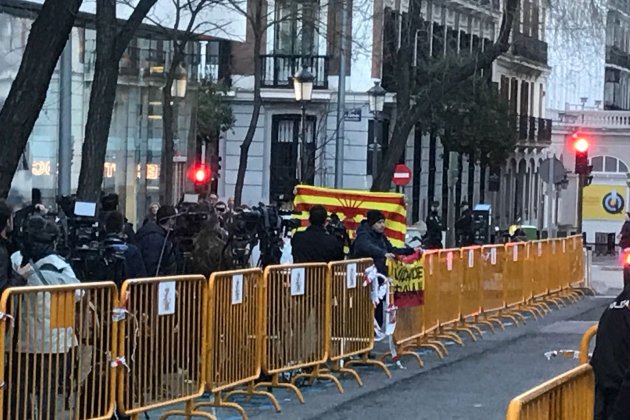 feixistes portes Suprem Mas i Lloveras   Gemma Liñán