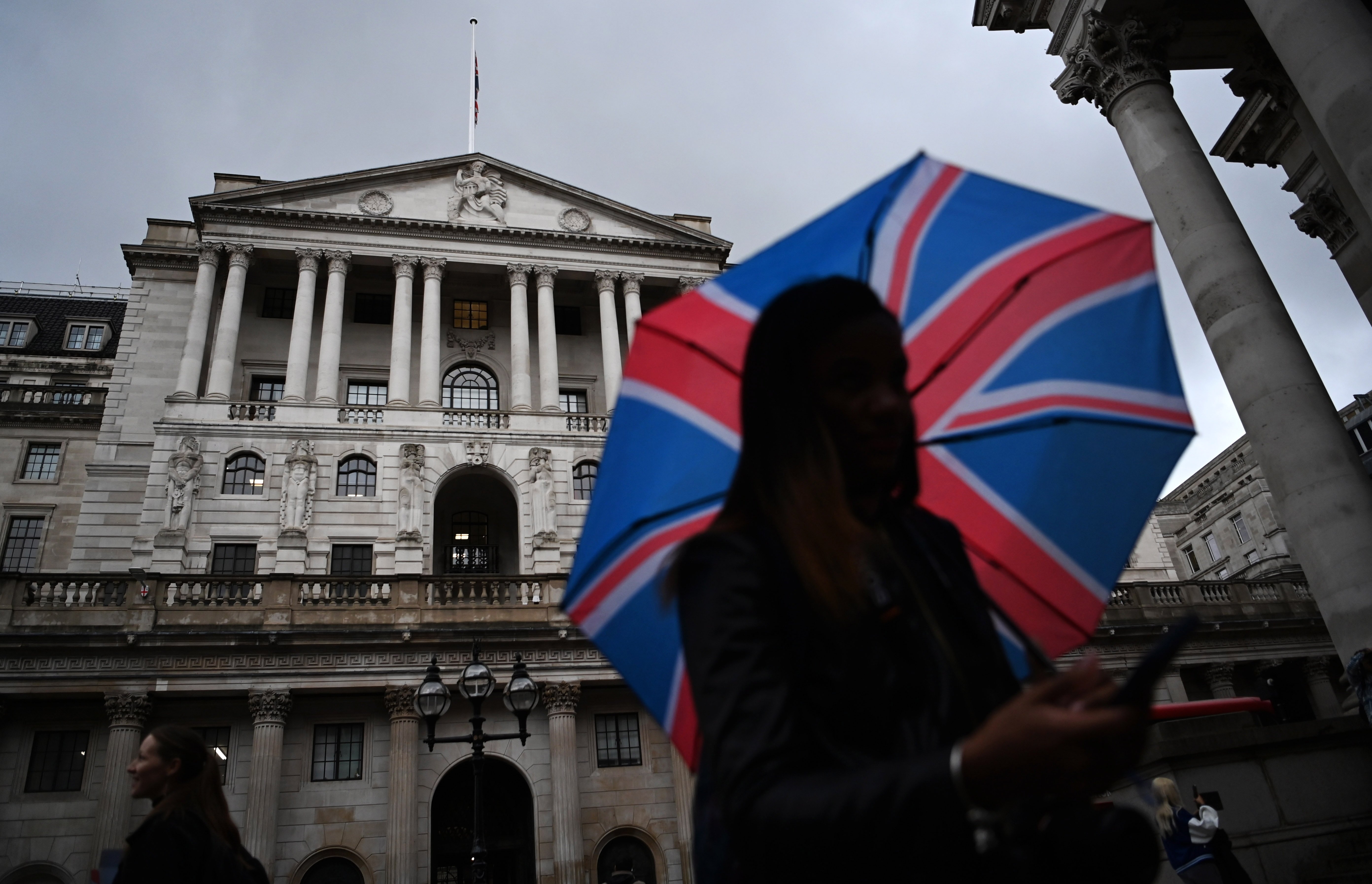 El Banc d'Anglaterra apuja els tipus d'interès al 3%, el nivell més alt des del 2008
