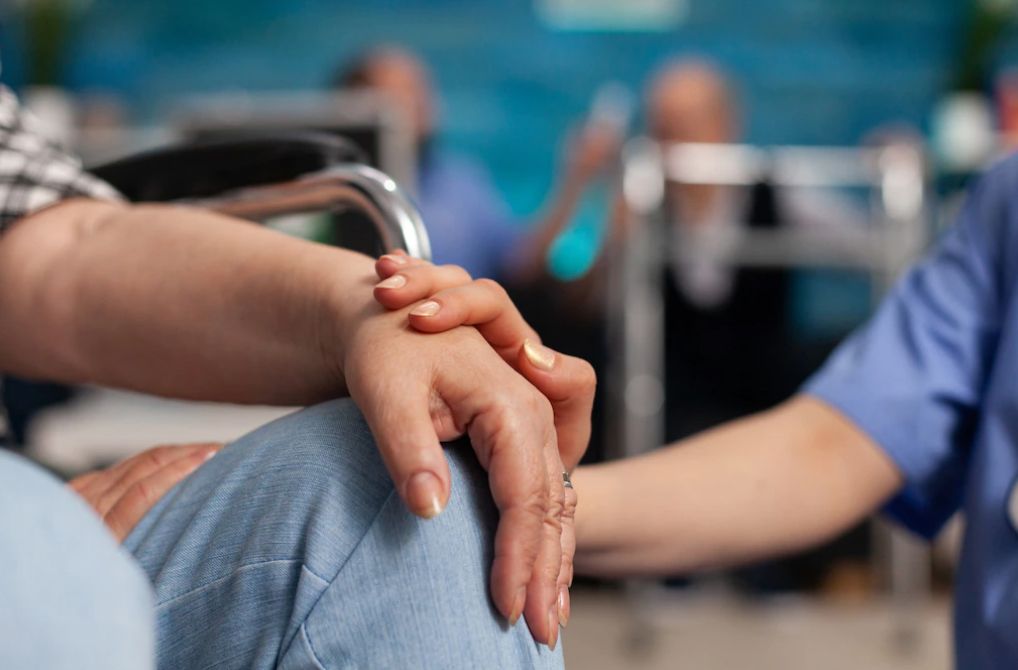 Nueva terapia de Novartis para pacientes recién diagnosticados con Esclerosis Múltiple