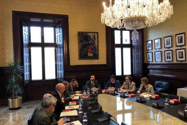 reunió Mesa reforma llei presidència   Nicolas Tomás