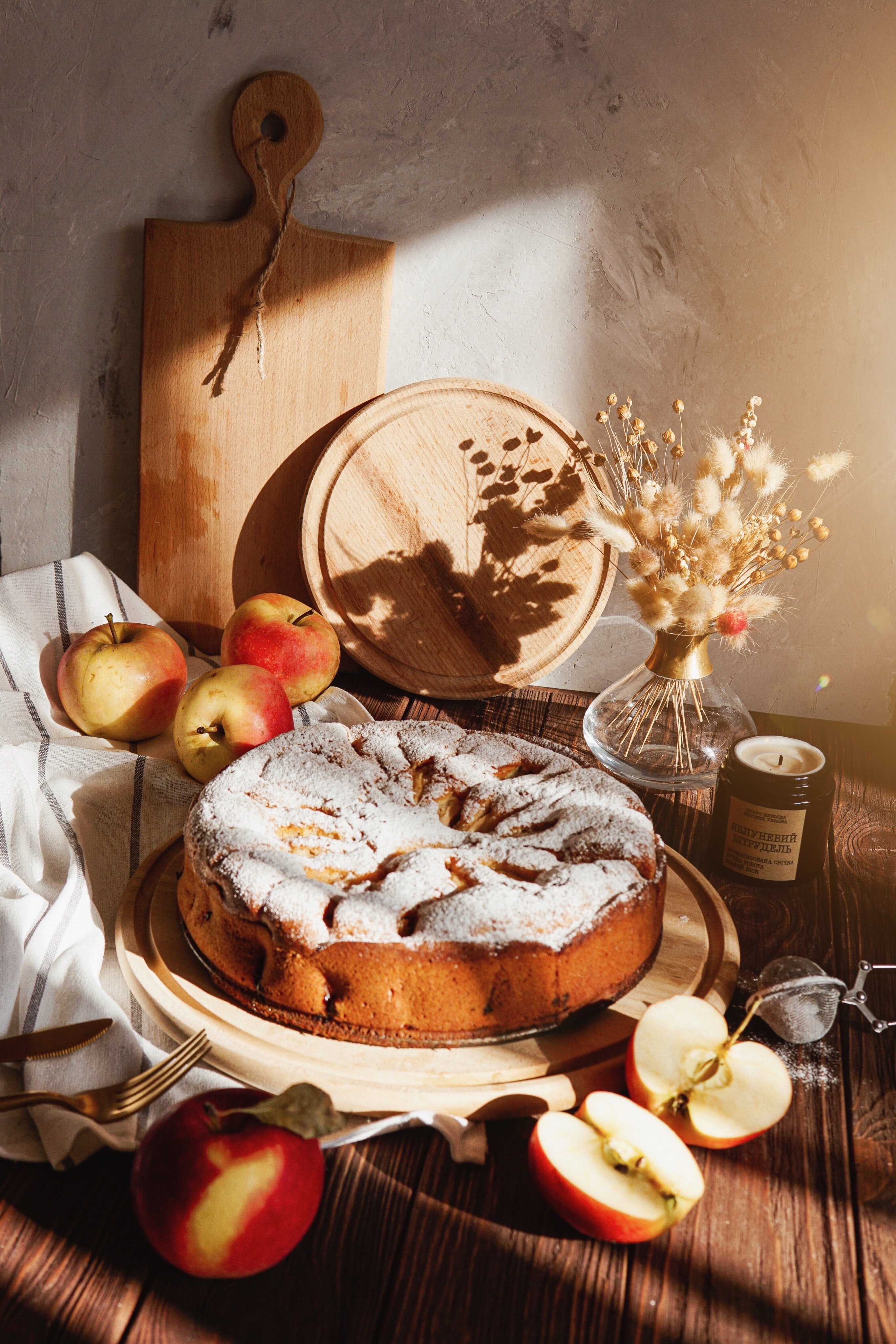 Com es fa un pastís de poma? Les 5 receptes més fàcils i exquisides