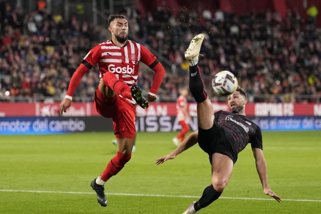 Yeray Álvarez Taty Castellanos Girona Athletic Club / Foto: EFE