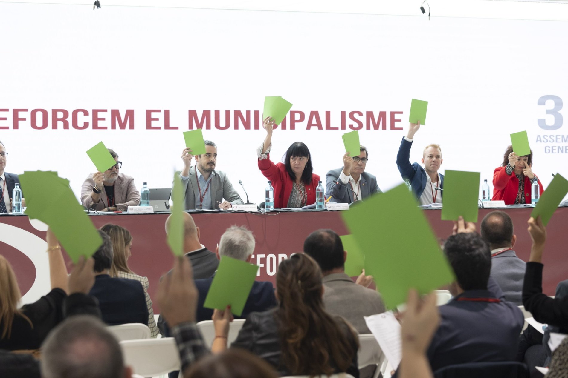 La Federació de Municipis de Catalunya reclama solucions per recompondre les hisendes locals