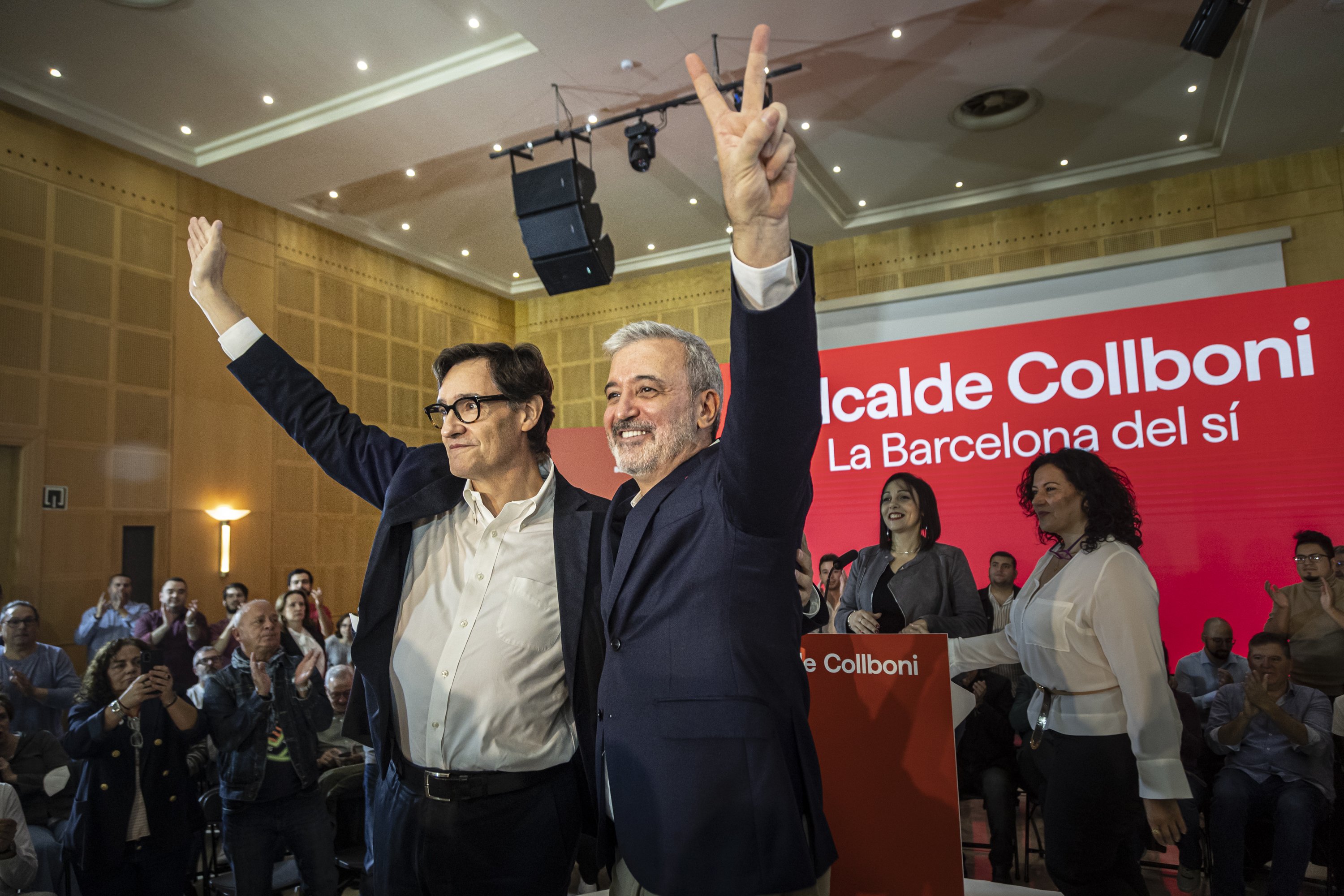 Illa impulsa Collboni cap a la victòria: "Al maig s'acaba l'embolic a Barcelona"