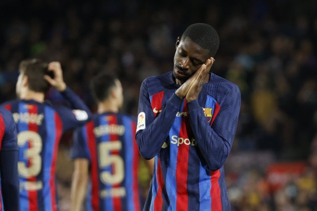 Ousmane Dembélé celebrando gol Barça Almería / Foto: EFE Ousmane Dembélé celebrando gol Barça Almería / Foto: EFE