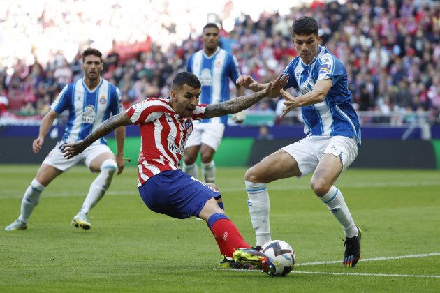 Àngel Correa Simo Atlètic de Madrid Espanyol / Foto: EFE Àngel Correa Simo Atlètic de Madrid Espanyol / Foto: EFE