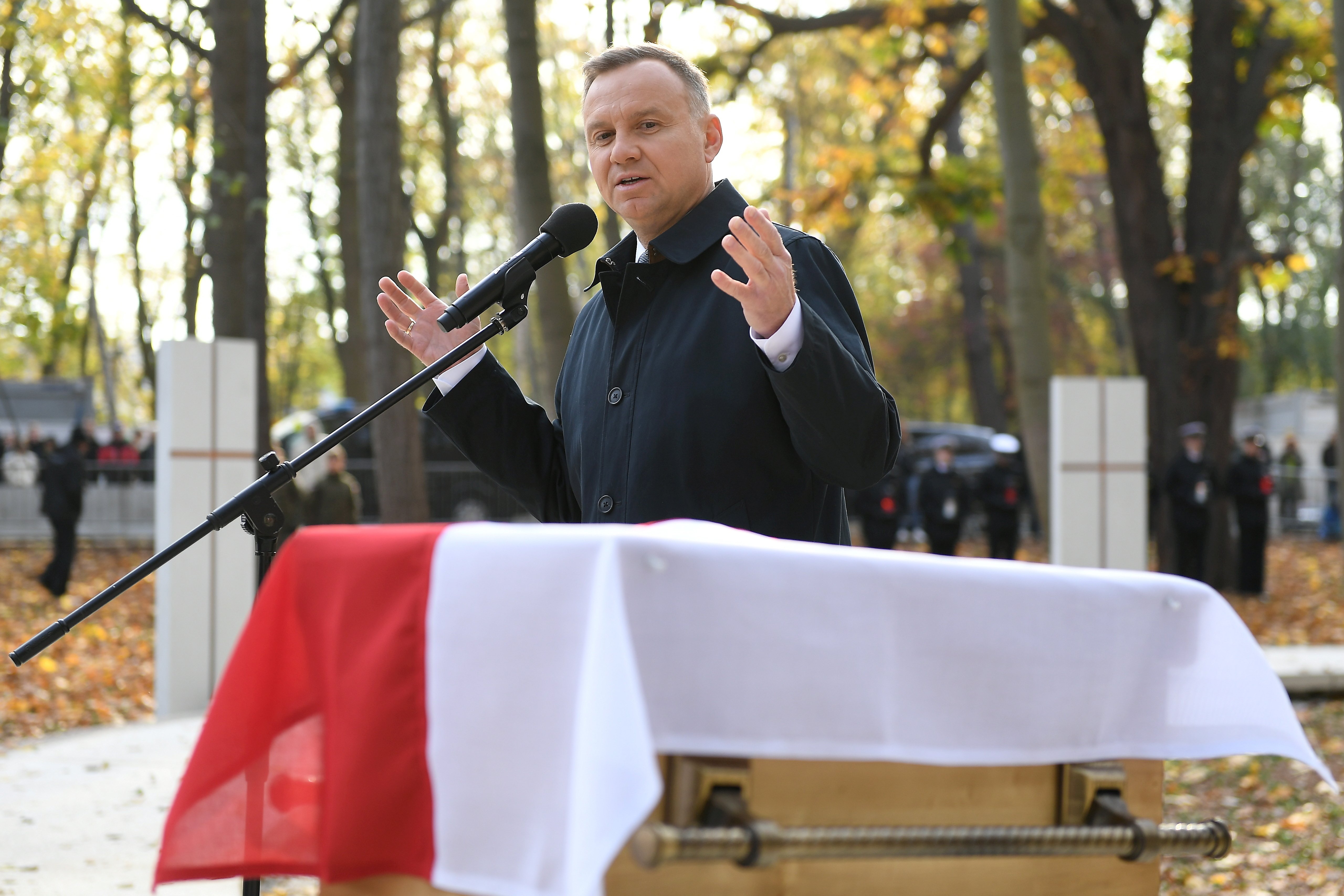 El president de Polònia es regira contra la UE i es nega a fer més concessions