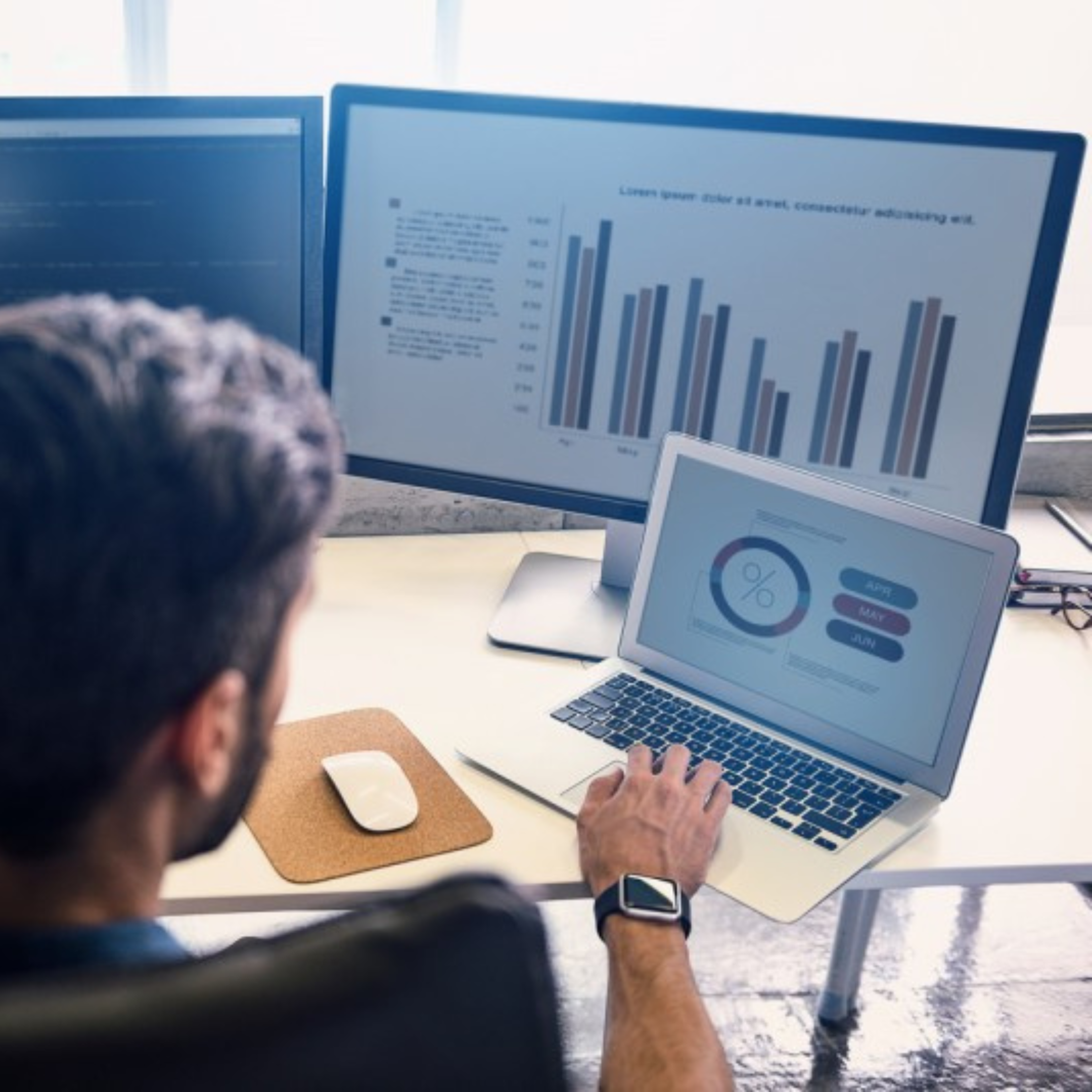 Les tecnològiques segueixen al capdavant de la contractació