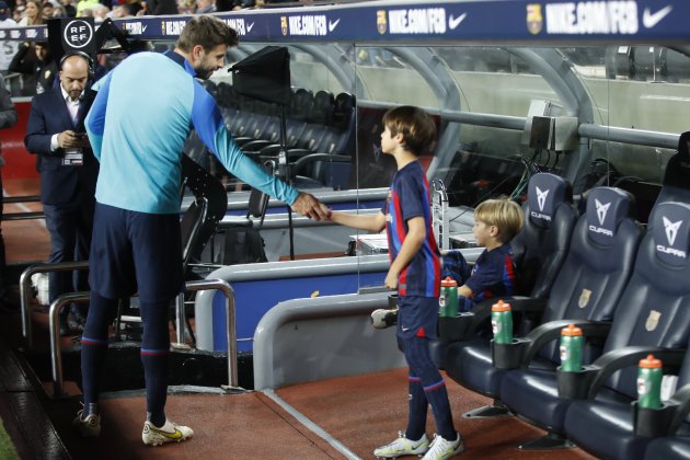 Gerard Piqué y los hijos EFE