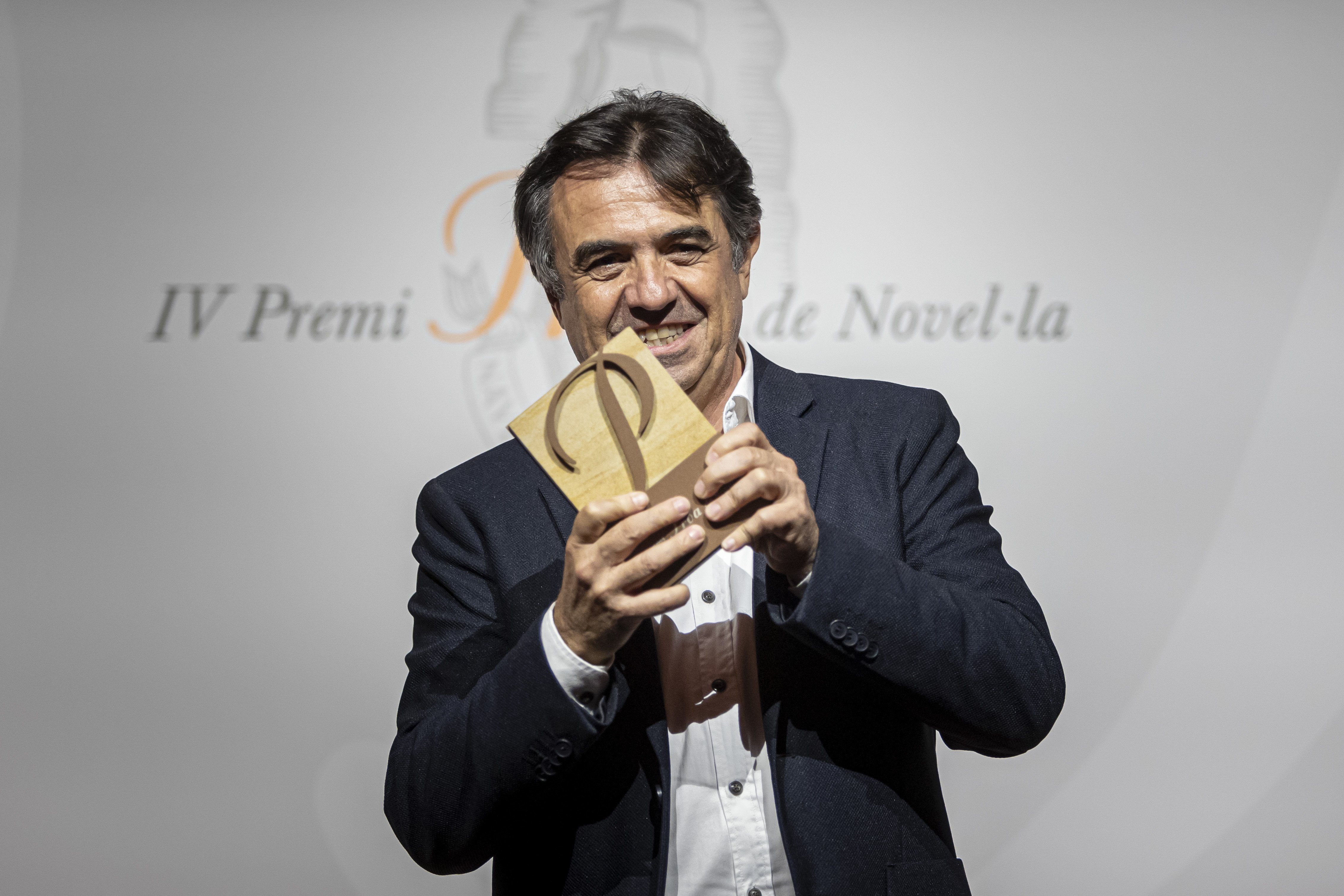 El escritor Martí Domínguez gana el Premi Proa de Novela con 'Mater'