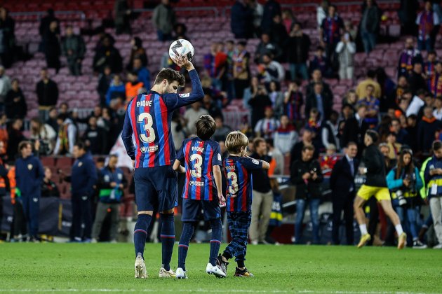 Piqué Milan Sasha Barça EP Piqué Milan Sasha Barça EP