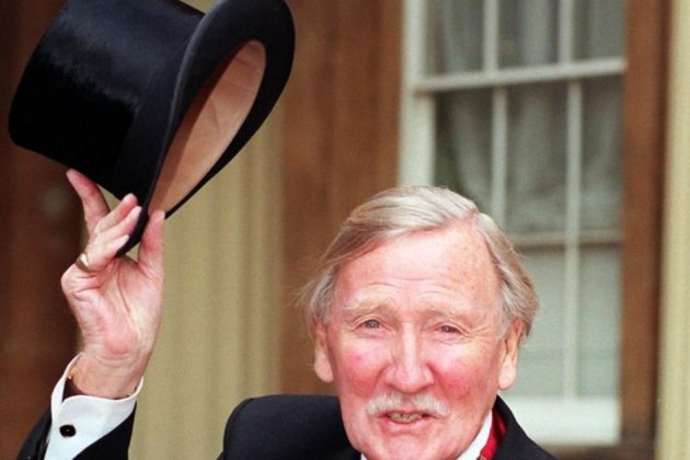 leslie phillips sombrero