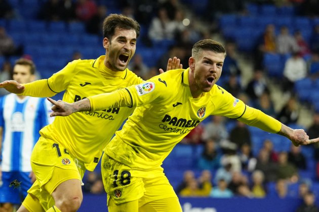 Alberto Moreno Manu Trigueros gol Villarreal Espanyol / Foto: EFE