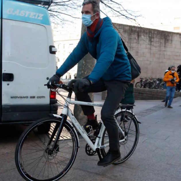 Urdangarin en bici GTRES Urdangarin en bici GTRES