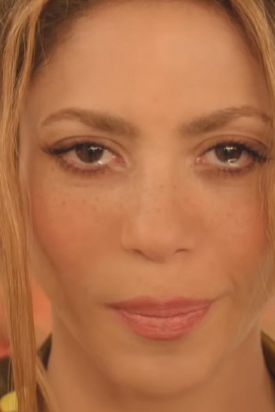 shakira llorando shakira llorando
