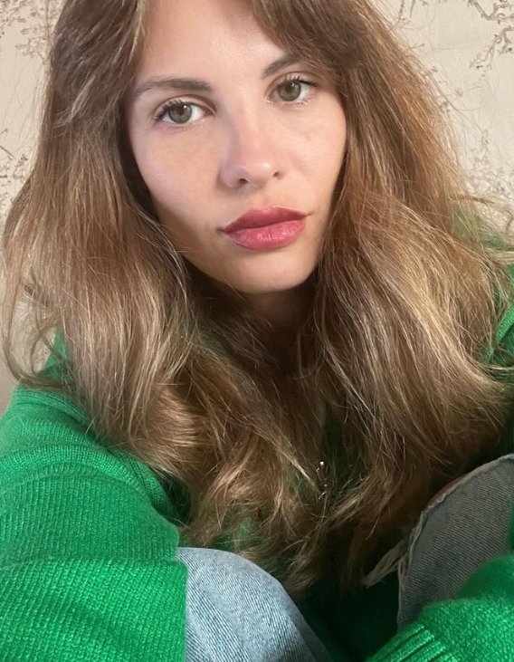 Jessica Bueno labios Instagram